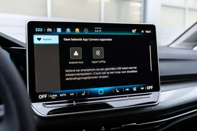 Volkswagen Golf (2026) thumbnail 24