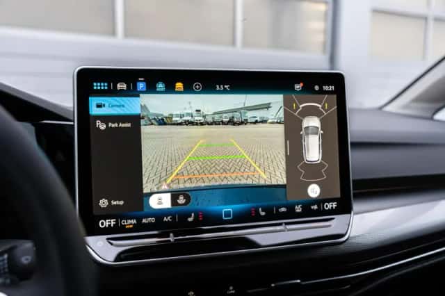 Volkswagen Golf (2026) thumbnail 25