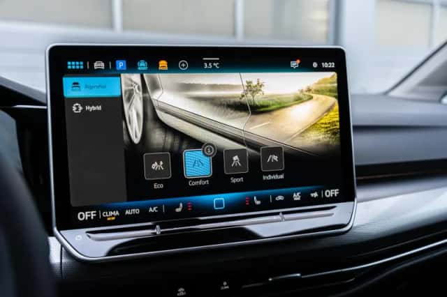 Volkswagen Golf (2026) thumbnail 26