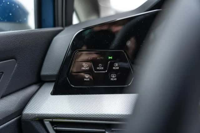 Volkswagen Golf (2026) thumbnail 31