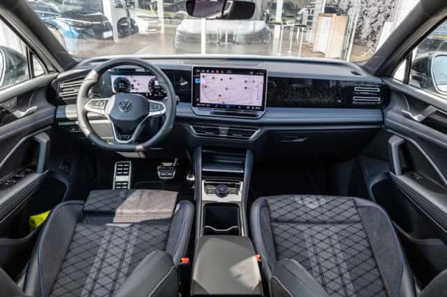 Volkswagen Tiguan (2026) thumbnail 5