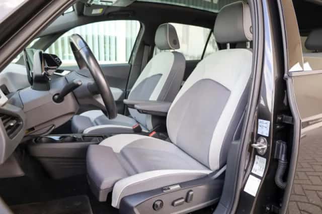 Volkswagen ID.3 (2020) thumbnail 4