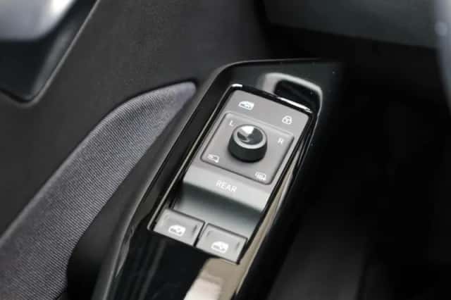Volkswagen ID.3 (2020) thumbnail 30