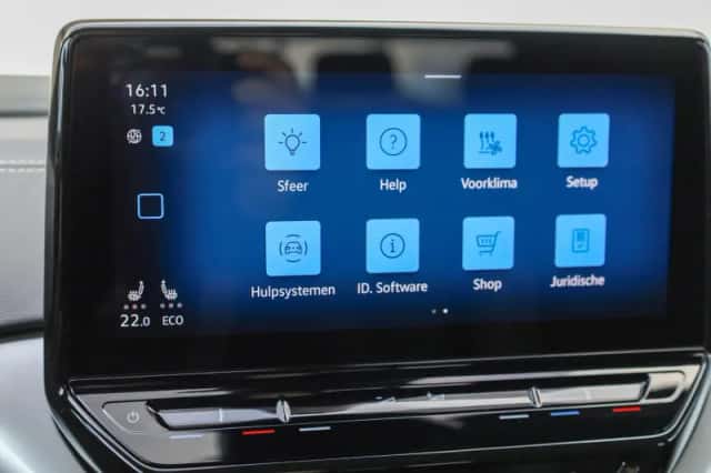 Volkswagen ID.4 (2022) thumbnail 38