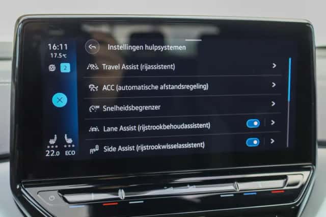 Volkswagen ID.4 (2022) thumbnail 40