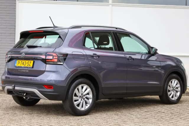 Volkswagen T-Cross (2022) thumbnail 2