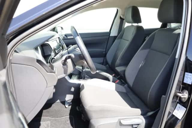 Volkswagen Polo (2021) thumbnail 4