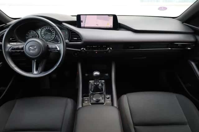 Mazda 3 (2023) thumbnail 5