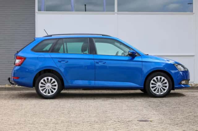 Škoda Fabia (2022) thumbnail 3