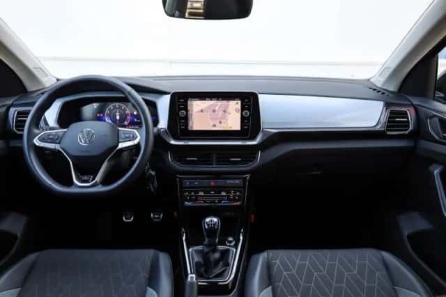 Volkswagen T-Cross (2025) thumbnail 5