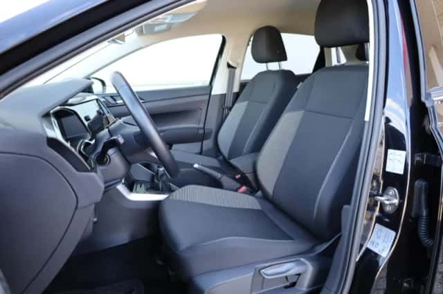 Volkswagen Polo (2022) thumbnail 4