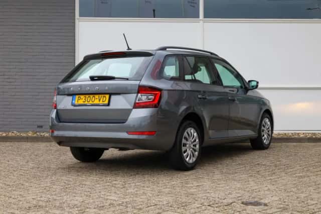 Škoda Fabia (2022) thumbnail 2