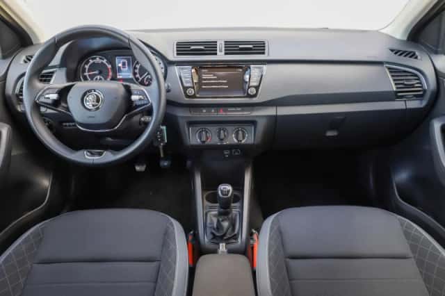 Škoda Fabia (2022) thumbnail 5