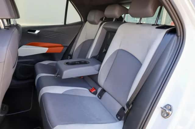 Volkswagen ID.3 (2020) thumbnail 6