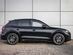 Audi Q5 (2022) thumbnail 3