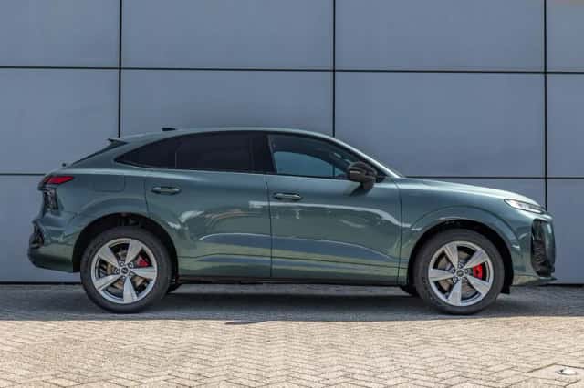 Audi Q3 (2026) thumbnail 3