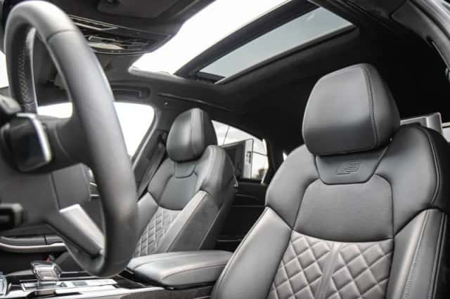 Audi S8 (2022) thumbnail 4
