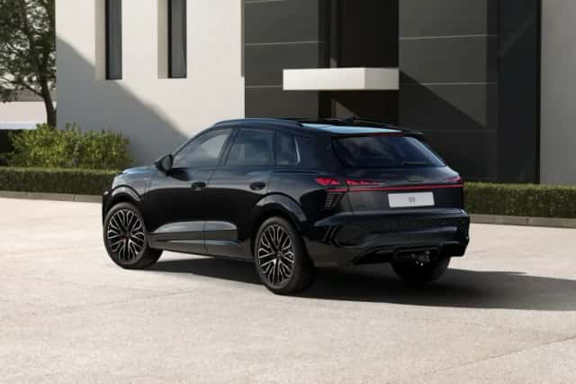Audi Q3 (2026) thumbnail 2
