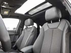 Audi Q3 (2022) thumbnail 4