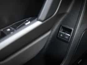 Audi Q3 (2022) thumbnail 35