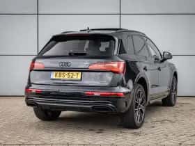 Audi Q5 (2023) thumbnail 2