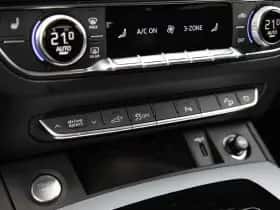 Audi Q5 (2023) thumbnail 32