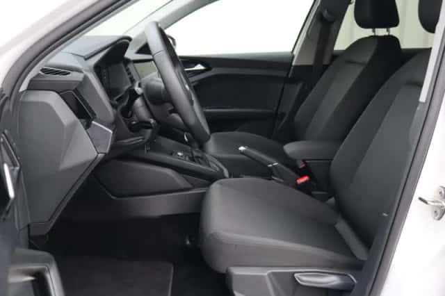 Audi A1 (2025) thumbnail 4