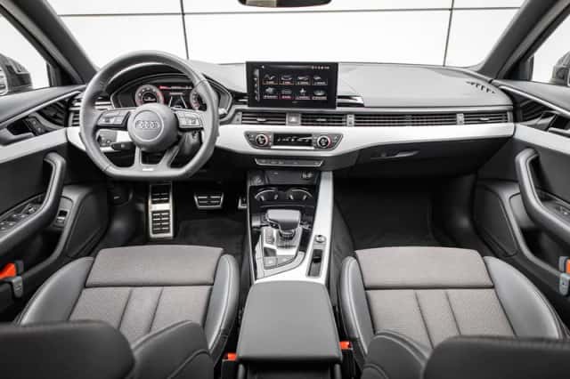 Audi A4 (2024) thumbnail 5