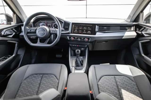 Audi A1 (2025) thumbnail 5