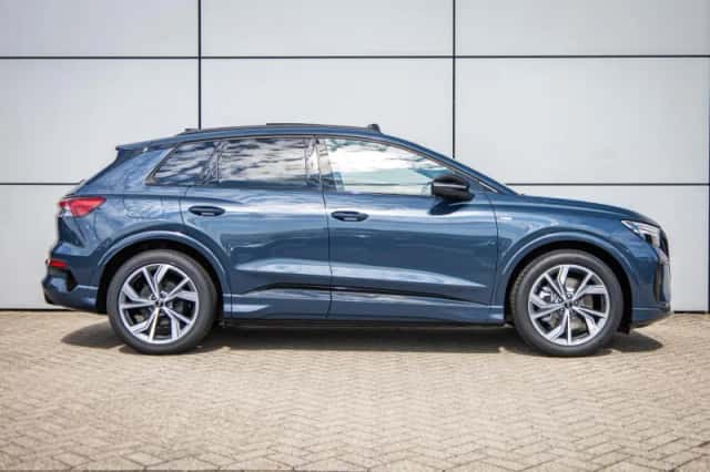 Audi Q4 e-tron (2026) thumbnail 3