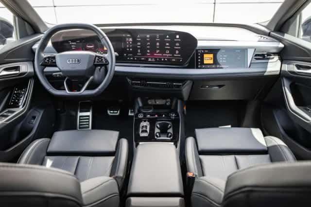 Audi Q6 e-tron (2026) thumbnail 5