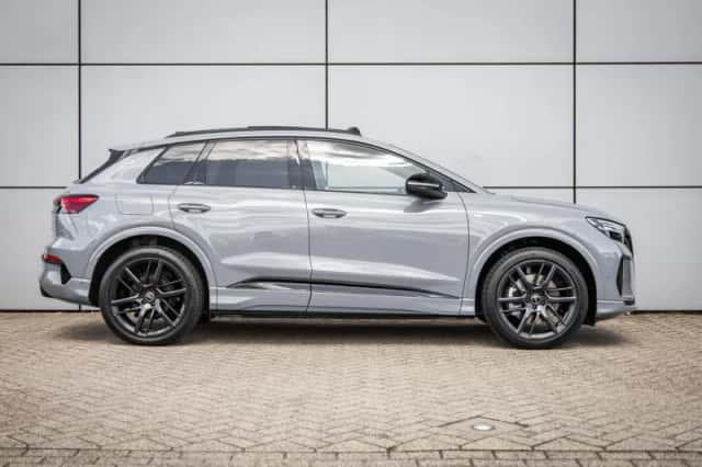 Audi Q4 e-tron (2026) thumbnail 3