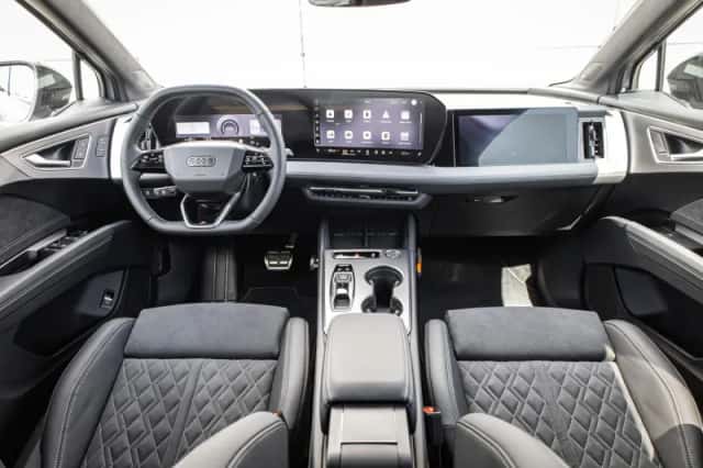 Audi Q4 e-tron (2026) thumbnail 5