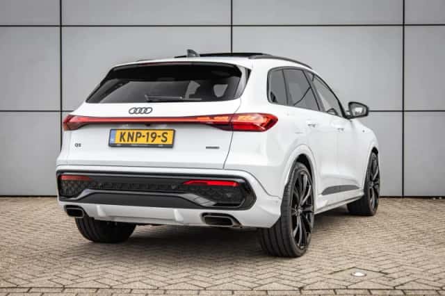 Audi Q5 (2026) thumbnail 2