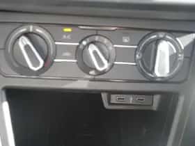 Volkswagen Polo (2021) thumbnail 27