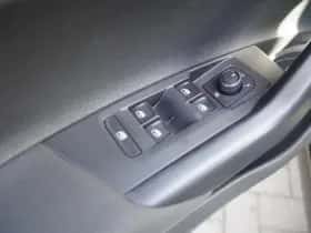 Volkswagen Polo (2021) thumbnail 32