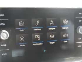 Volkswagen Polo (2021) thumbnail 35