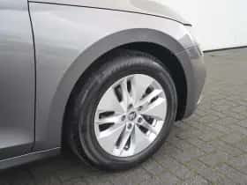 Škoda Octavia (2022) thumbnail 13