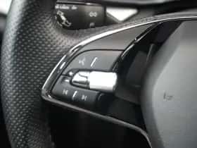 Škoda Octavia (2022) thumbnail 24