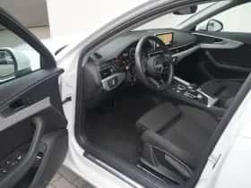 Audi A4 (2019) thumbnail 4