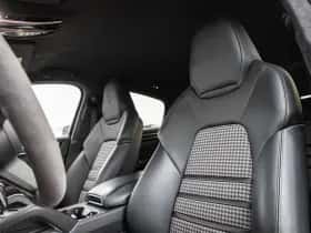 Porsche Cayenne (2022) thumbnail 22