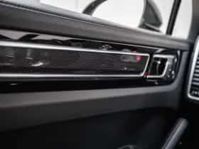 Porsche Cayenne (2022) thumbnail 23