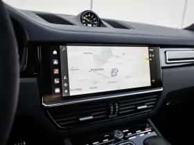 Porsche Cayenne (2022) thumbnail 33