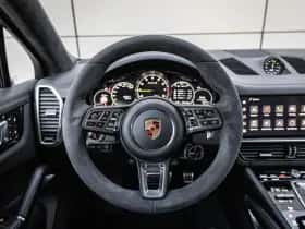 Porsche Cayenne (2022) thumbnail 46