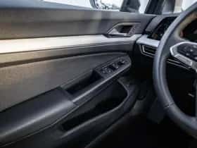 Volkswagen Golf (2025) thumbnail 25