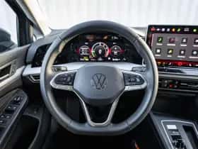 Volkswagen Golf (2025) thumbnail 27