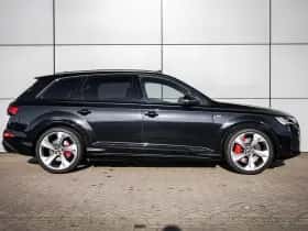 Audi Q7 (2020) thumbnail 3