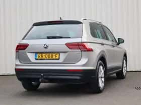Volkswagen Tiguan (2018) thumbnail 2