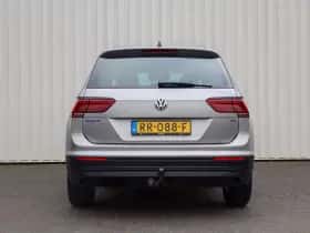 Volkswagen Tiguan (2018) thumbnail 11
