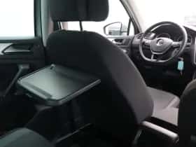 Volkswagen Tiguan (2018) thumbnail 19